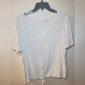 Cute polk a dot blouse